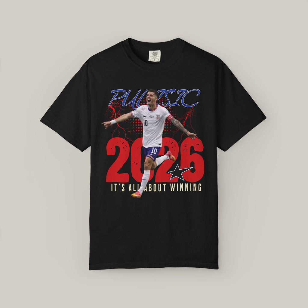 Christian Pulisic USA Soccer Graphic T-Shirt — Men's National Team Tee